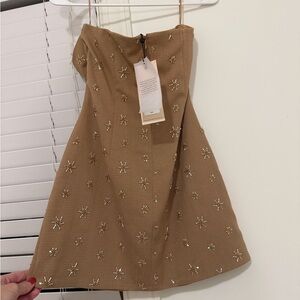 NWT! Bec + Bridge Sunseeker Mini Dress in Golden size 4